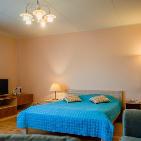Romeo Family Kaarli Apartment ทาลลินน์ ภายนอก รูปภาพ